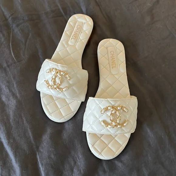 COPY - DH Gate Chanel white sandals, size 38 (7.5) - Picture 1 of 2